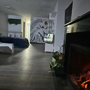 Estudio En Alquiler Apartamento Begur
